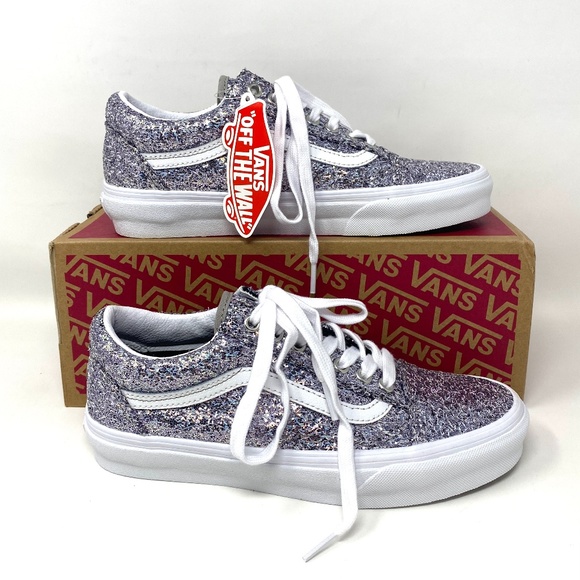 VANS Women's Size 6 VN0A5KRF8E5 OLD SKOOL SHINY PARTY Silver Canvas Low Sneakers - Picture 2 of 11